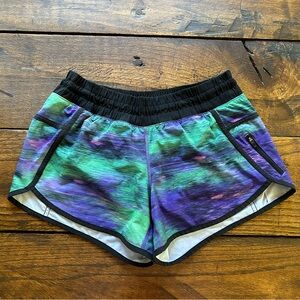 Lululemon athletica Tracker III Short with Liner size 6